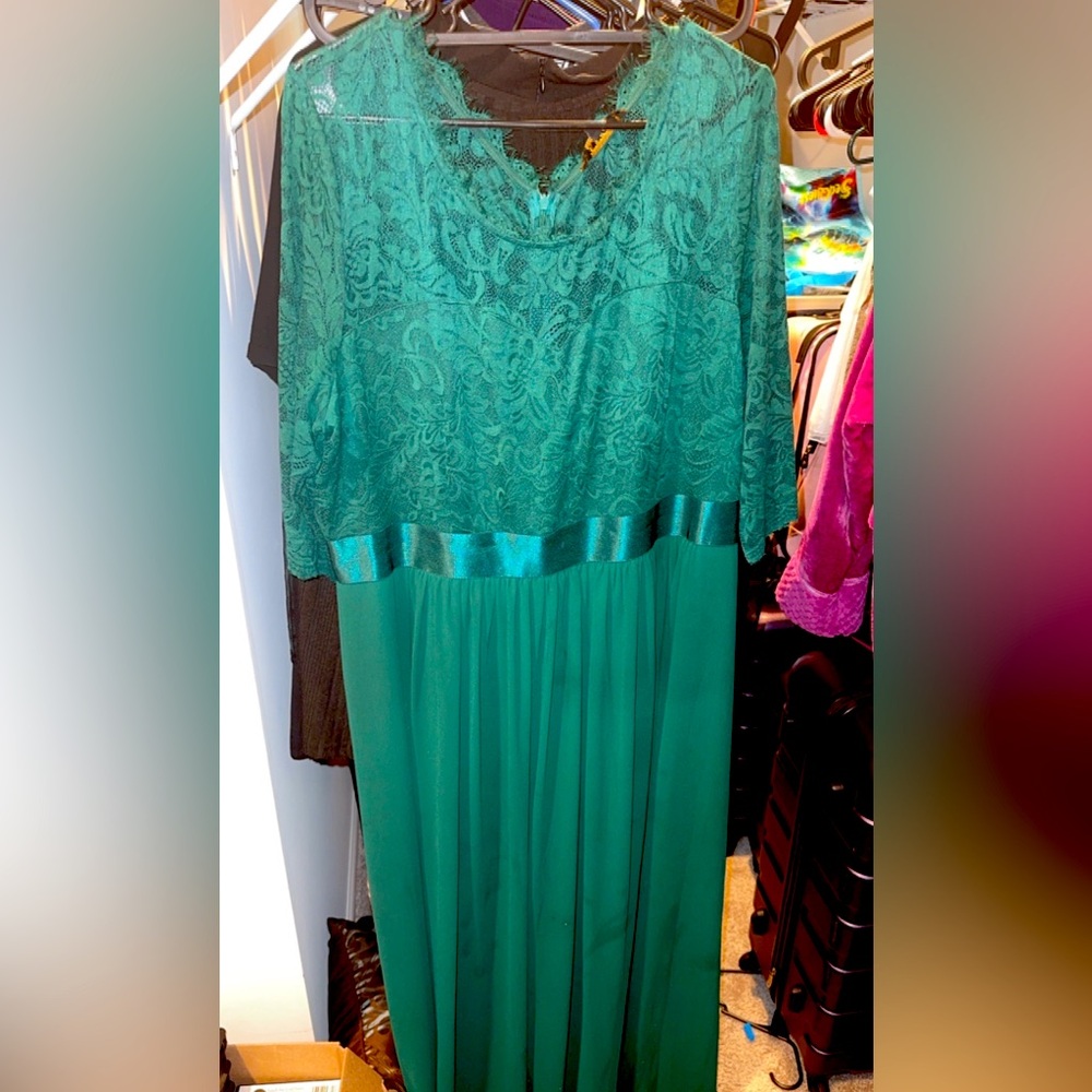 Hunter Green evening dressing 3XL